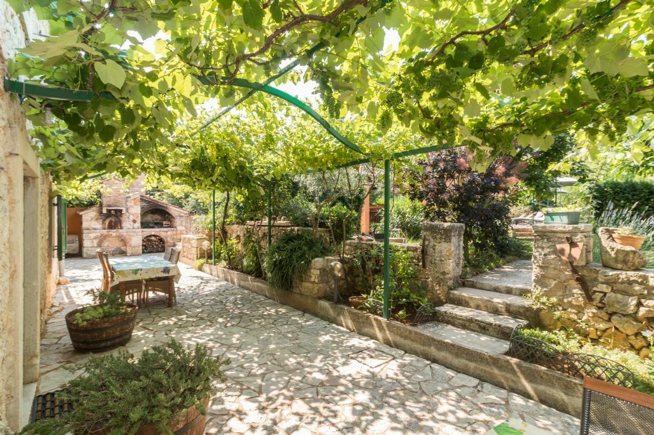 Country House Apartments Pula Zewnętrze zdjęcie