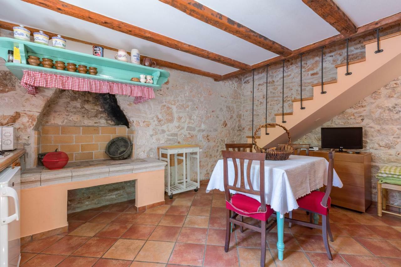 Country House Apartments Pula Zewnętrze zdjęcie